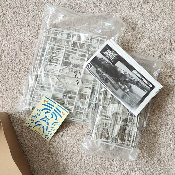 🚀✨ Star Wars Anakin’s Podracer Model Kit  Vintage Collector’s Item! Darth Vader - Picture 3 of 15